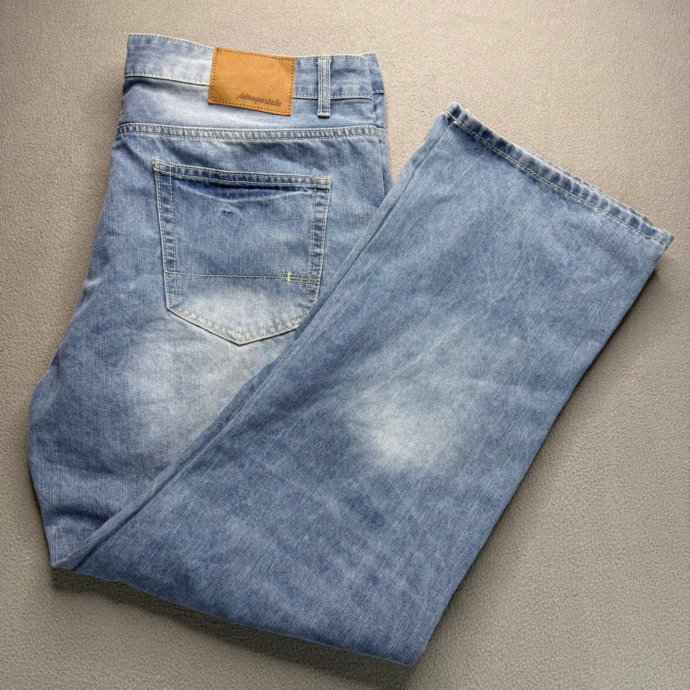 Aeropostale Jeans Mens 38x30 Blue Slim Boot Light Wash Casual Denim